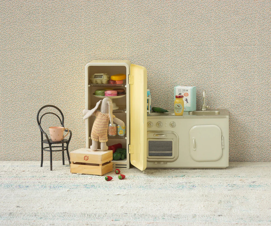 Furniture And Accessories