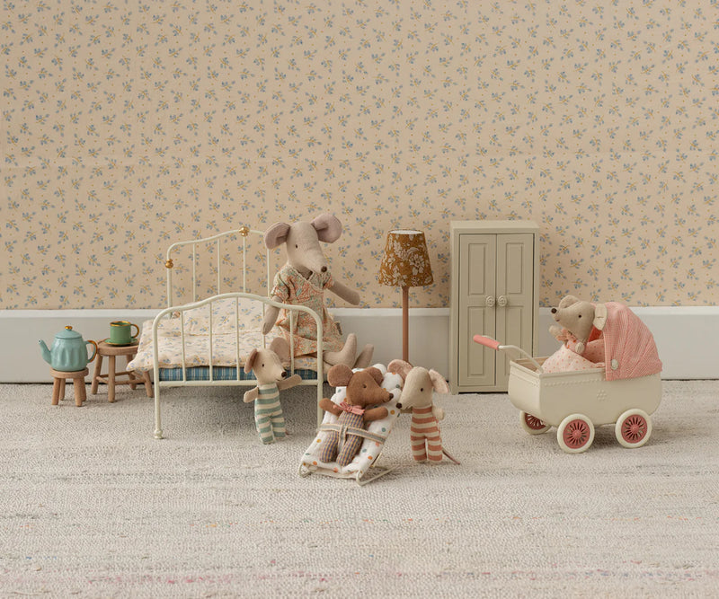 Maileg Pram Mouse Coral S/S 2025