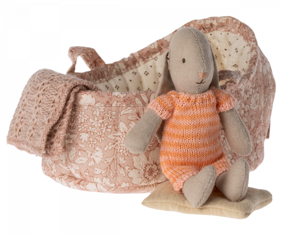 Maileg carrycot hotsell