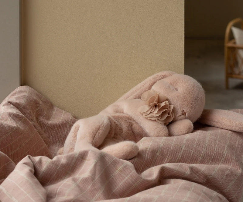 Maileg Sleeping Bunny Plush Small Powder S/S 2025