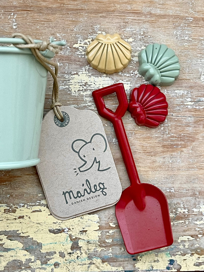 SALE 50% OFF Maileg Beach Set Shovel Bucket And Shells