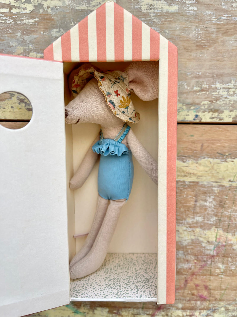 SALE 40% OFF Maileg Beach Mum Mouse In Cabin