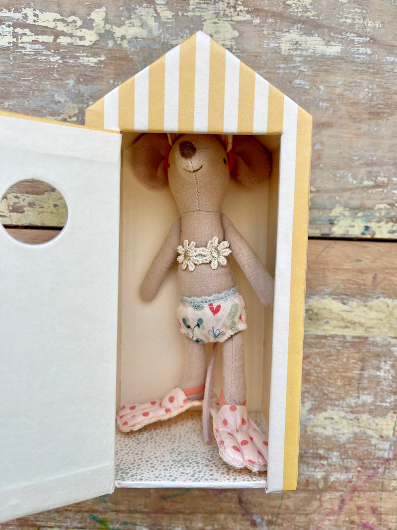 SALE 40% OFF Maileg Beach Mouse Big Sister In Cabin