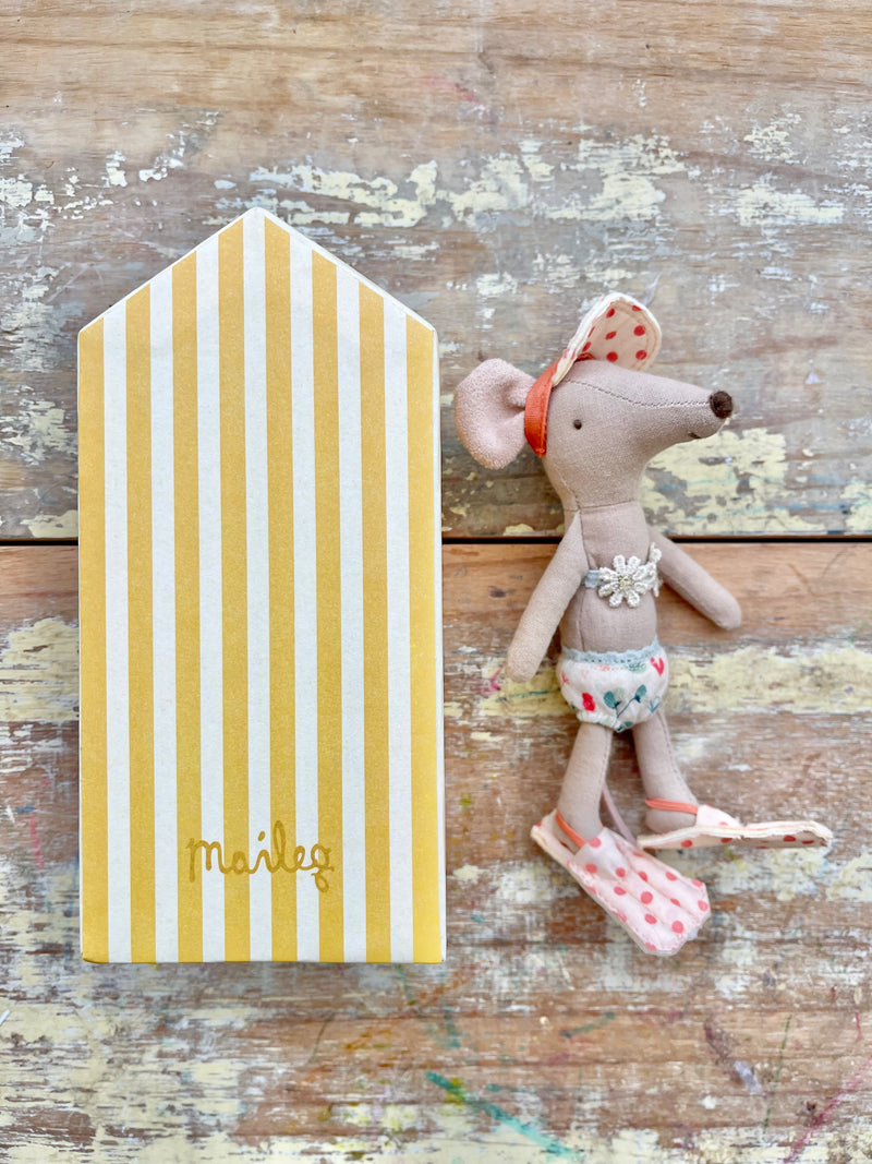SALE 40% OFF Maileg Beach Mouse Big Sister In Cabin