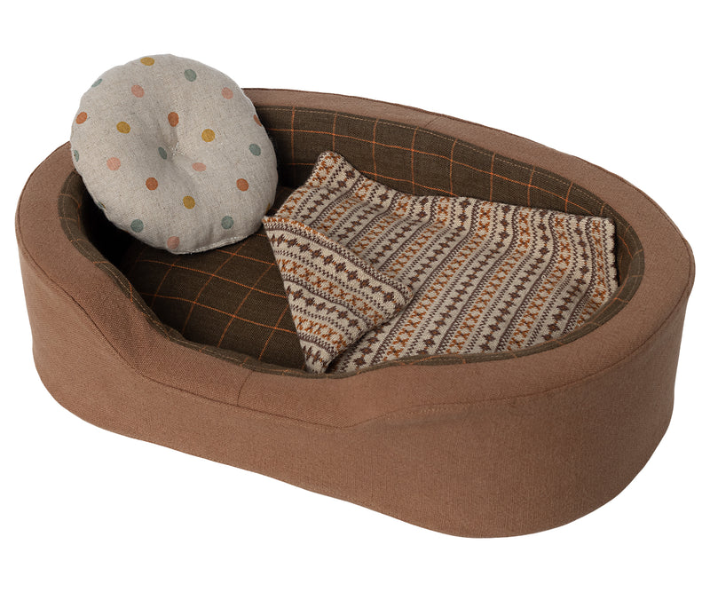 Maileg Dog Basket Brown