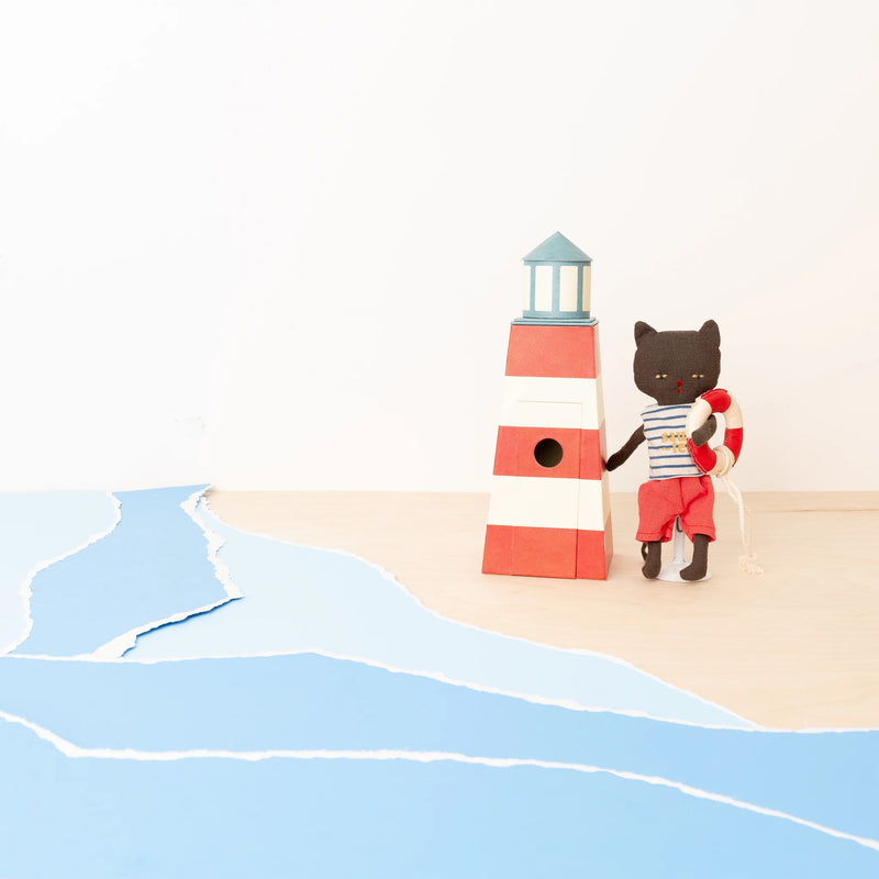 Maileg Lifeguard Tower With Cat