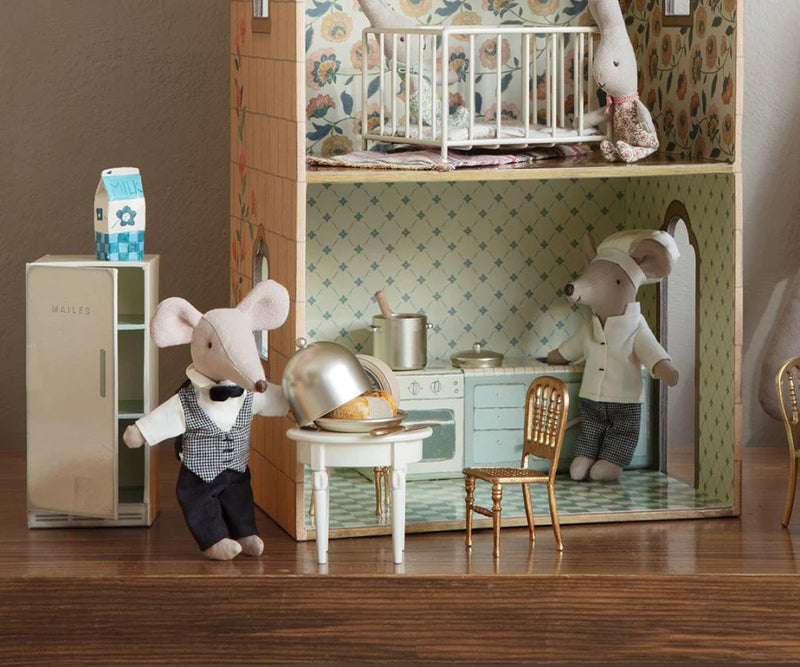 Maileg Side Table Mouse